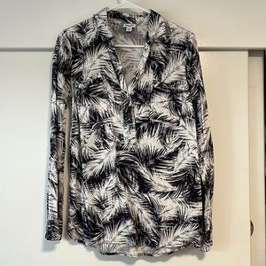 Splendid soft rayon palm print two pocket top